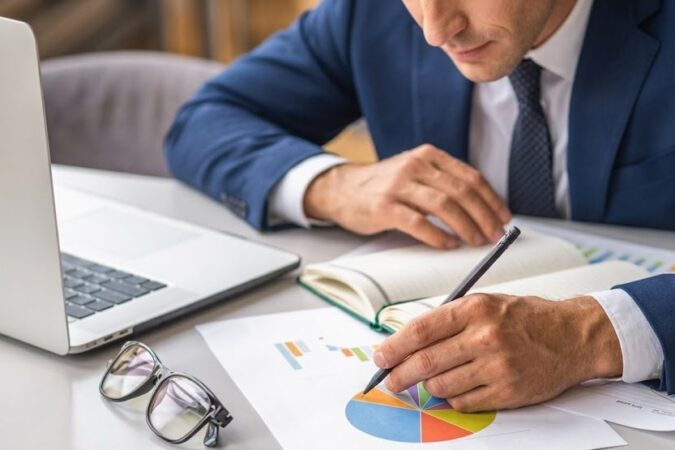 Master Safety Performance Management in aviation. SPIs, SPTs, alert levels and Risk-Based IOSA maturity. ICAO Doc 9859 compliant. Enroll today.